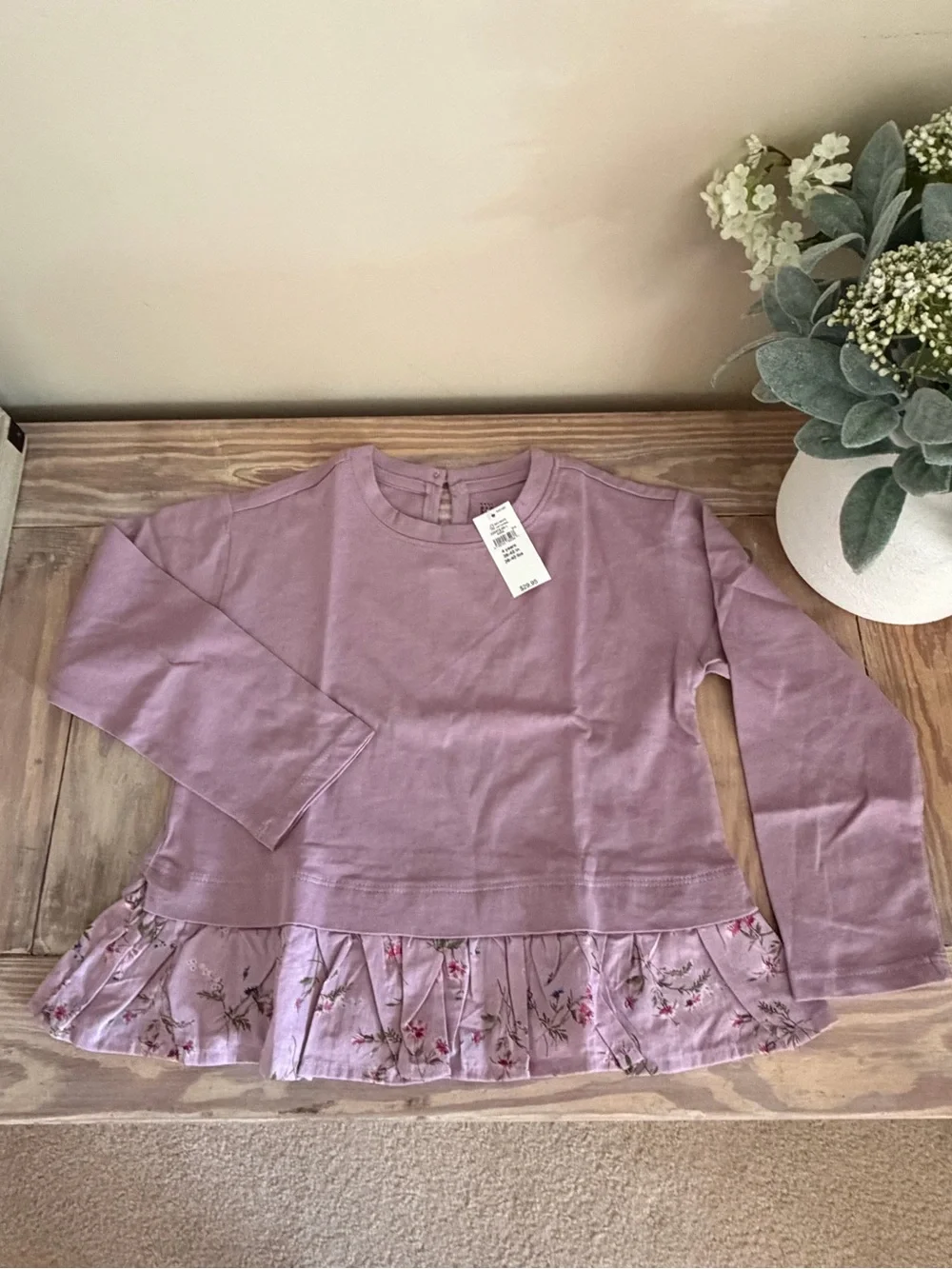 GAP Lavender Long Sleeve Top with Floral Ruffle Hem 💜